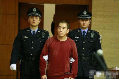 张默(张默是谁生的)