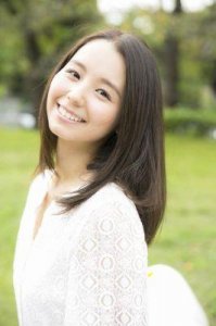 小池里奈:全球最美的面孔之一