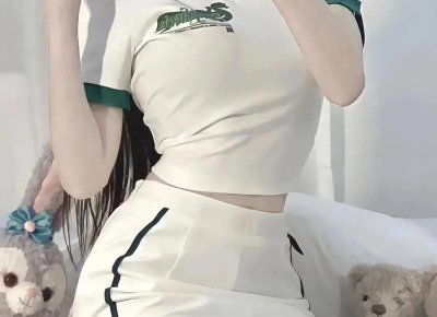 防晒霜打开后多久失效(防晒霜保质期一般多久)