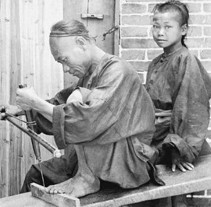 十张罕见晚清社会老照片:第六张让人不忍,太心酸!