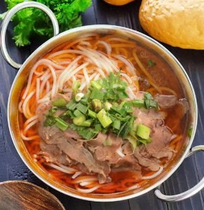 遵义羊肉粉制作流程大公开,多年老店配方,值得收藏