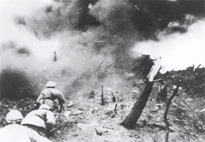 范弗里特反杀志愿军,他带一团人巧妙逃生,彭总大喜,提为副师长