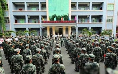 我国每年征兵,为啥把有纹身的人拒之门外?老兵透露真正原因